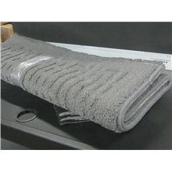 New accent runner 24x 72