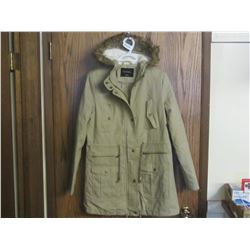 New womens coat size  large