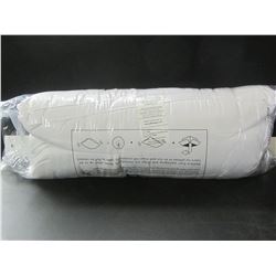 New THE PILLOW GUY pillow / King size