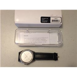 Fabulos 15 Silver Maple Leaf Watch