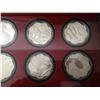 Image 6 : 2010 - Lunar Lotus Collector Case and Coins