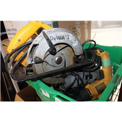 TOTE OF POWER TOOLS
