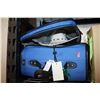Image 1 : LUGGAGE WITH PURSES COWBOY HATS AND CONTAINER
