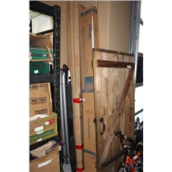 FOUR NEW LIGHT FIXTURES WITH CASE OF BULBS