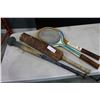 Image 1 : RACQUETS AND CRICKET BAT