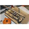 Image 3 : BOX OF TOOLS AND PULLEY
