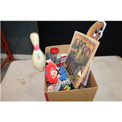 BOX OF COLLECTIBLES