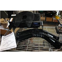 FIFTH WHEEL HITCH