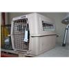 Image 1 : PETMATE PET CARRIER