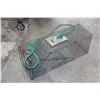 Image 1 : LIVE TRAP