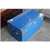 Image 3 : BLUE METAL TRUNK