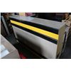 Image 1 : COUNTER WITH STORAGE