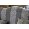 Image 4 : ABSTRACT LOVESEAT