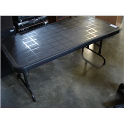 BLACK FOLDING MARKET TABLE