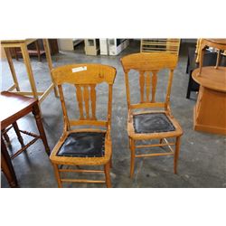 PAIR OF CANADIANA DINING CHAIRS