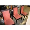 Image 2 : DINING TABLE AND THREE UPOLSTERED MODERN DINING CHAIRS