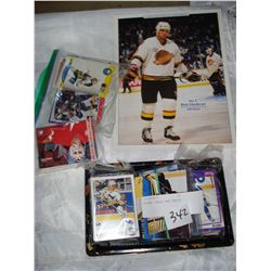 HOCKEY CARDS AND PHOTO