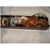Image 1 : LOT OF VINTAGE BROOCHES