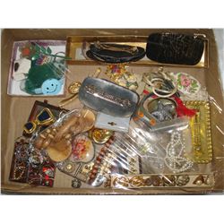 TRAY OF JEWELLRY