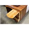 Image 2 : WOOD SINGLE PEDESTLE DESK