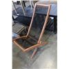 Image 2 : FOLDING ROPE BACK CHAIR