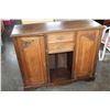 Image 1 : ANTIQUE VICTORIAN SIDEBOARD