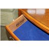 Image 2 : OAK SKLAR PEPPLAR CREDENZA
