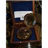 Image 1 : BRASS COMPASS IN BOX