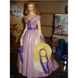 GOEBEL FIGURE SOUTHERN BELLE