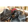 Image 1 : BOX OF PURSES