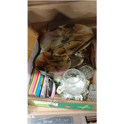 BOX OF COLLECTIBLE GLASS AND ORNAMENTS AND FROGS