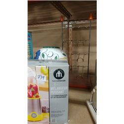 HOMETRENDS POWER BLENDER AND VASE AND RACK