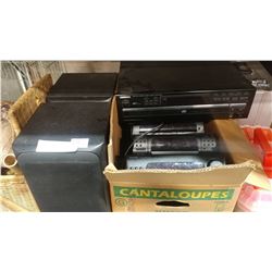 KENWOOD STEREO COMPONENT SYSTEM WITH SPEAKERS