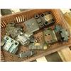 Image 1 : Lot of Misc Hydraulic Valves