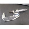 Image 1 : Mitutoyo 1-2" Digital Micrometer, .00005" Resolution, P/N: 293-722-10