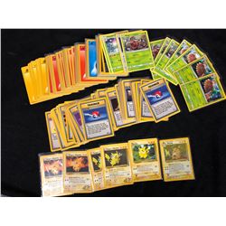 POKEMON TRADING CARDS LOT