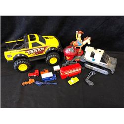 VINTAGE TOY LOT