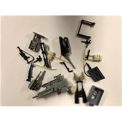 1970-80'S ORIGINAL STAR WARS WEAPONS/ PARTS LOT