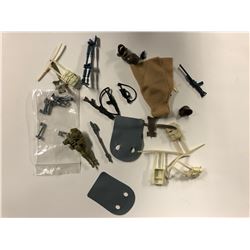 STAR WARS ACTION FIGURES' WEAPONS LOT (NEW)