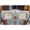 Image 10 : 1946 Wurlitzer 1080 Colonial Jukebox