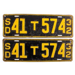 Matching 1932 South Dakota License Plates