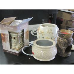 Lot of warmers for wax [ scensy ]  2 are electric