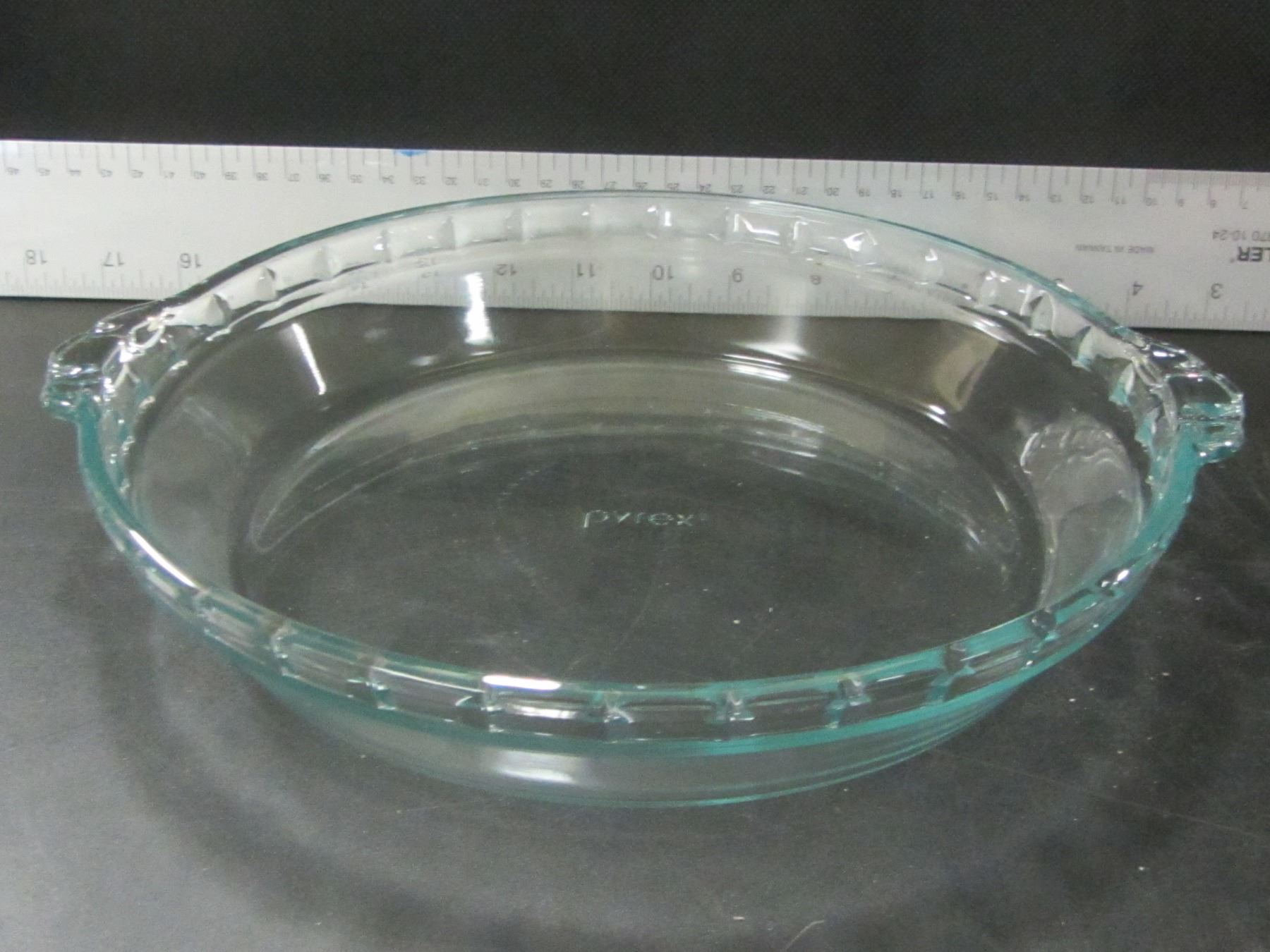 Pyrex pie plate