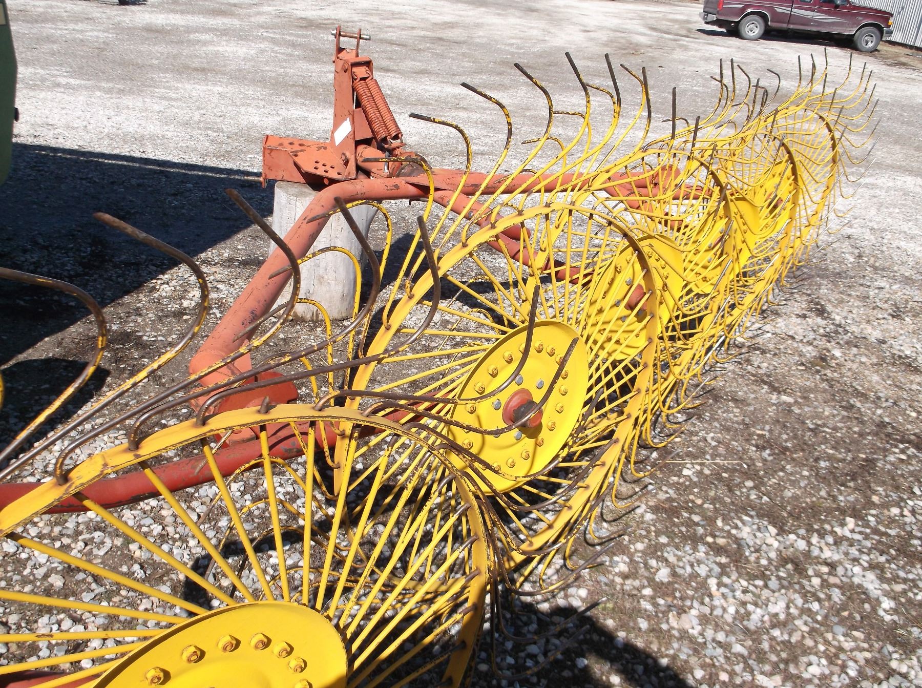 5 Wheel 3 Point Hay Rake- Good Condition- Used Last Year