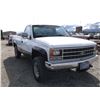 Image 1 : 1990 2500 Chevy 4X4 Pick Up- 4 Speed- 350 Engine Recently Installed- Straight Body