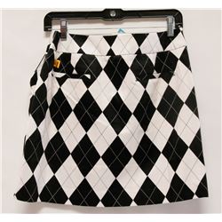 LOUDMOUTH WOMENS GOLF SCORT SIZE 6