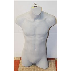 MALE PARTIAL MANNEQUIN