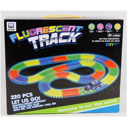 NEW 220PC FLUORESCENT TRACK PLAYSET WITH CAR