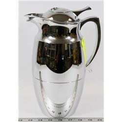 LARGE PAMPERED CHEF INSULATED SILVER