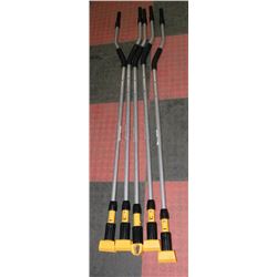 5 RUBBERMAID TELESCOPIC CLEANING HANDLES
